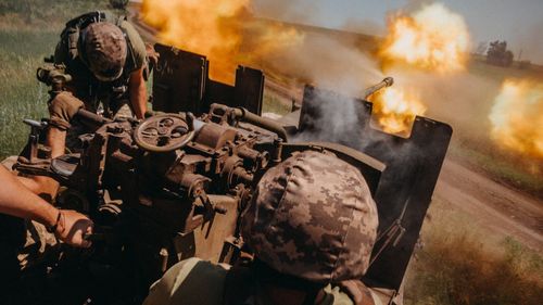 VIDEO Ucraina a respins un asalt rusesc major în sectorul Siversky / Forțele ucrainene au distrus sau avariat trei tancuri, 30 de vehicule blindate și alte vehicule ușoare