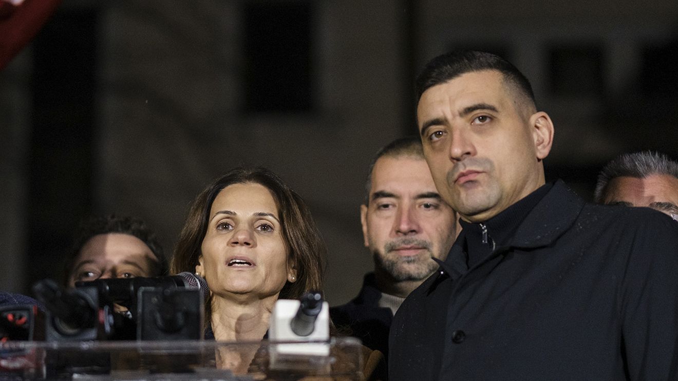 Simion revine cu „turul doi, înapoi”: Aștept discuția cu noul ambasador al SUA. Vreau să văd din partea SUA, ca singur aliat, cum se poziționează / Parlamentarii AUR tocmai s-au opus cererii SUA de a trimite avioanele de realimentare la bazele militare românești