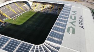 Stadionul echipei Udinese va avea 2.400 de panouri solare pe acoperiş / Dacia Arena și-a schimbat numele în Bluenergy Stadium