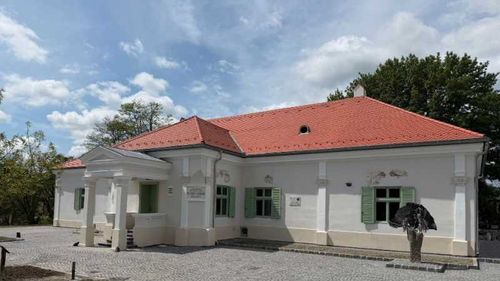 Unul dintre cele mai importante situri memoriale Petőfi Sándor din Transilvania, conacul Gyárfás din Cristuru Secuiesc, a fost restaurat