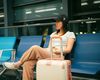 Vacanța începe înainte de îmbarcare: cum s-a reinventat ținuta de aeroport în vara 2026