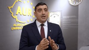 George Simion afirmă că nu va candida la alegerile pentru Primăria București: "Nu mi se potriveşte acest rol"