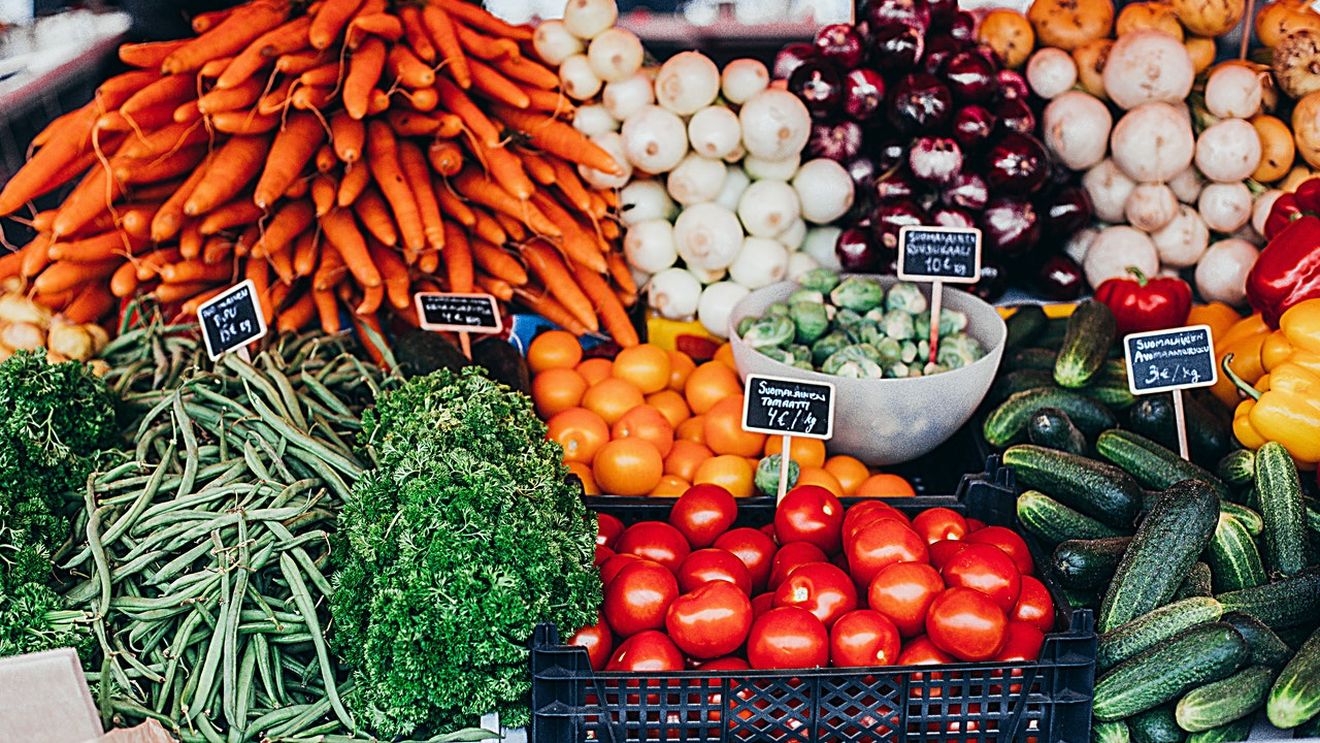UE analizează o majorare a tarifelor pentru mai multe produse agro-alimentare ruseşti