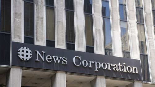 News Corp, controlată de mogulul Murdoch, dată în judecată de Brave Software, rivalul Google