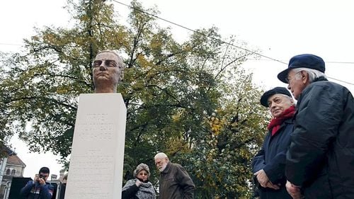 Alexandru Muraru cere excluderea din PNL a consilierilor Sectorului 2 care s-au opus înlăturării bustului criminalului de război Mircea Vulcănescu/ Consilierul premierului: ”Așa arată cârdășia dintre PSD și AUR când e vorba de naționalismul antisemit”