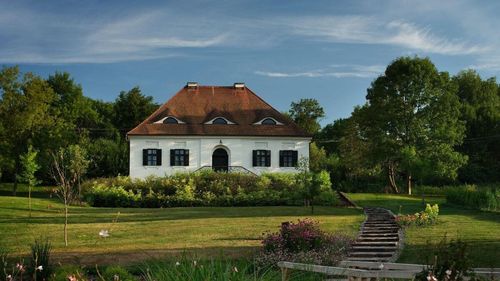 Castelul vechi de 300 de ani al familiei Bethlen din Criș a devenit un hotel de lux