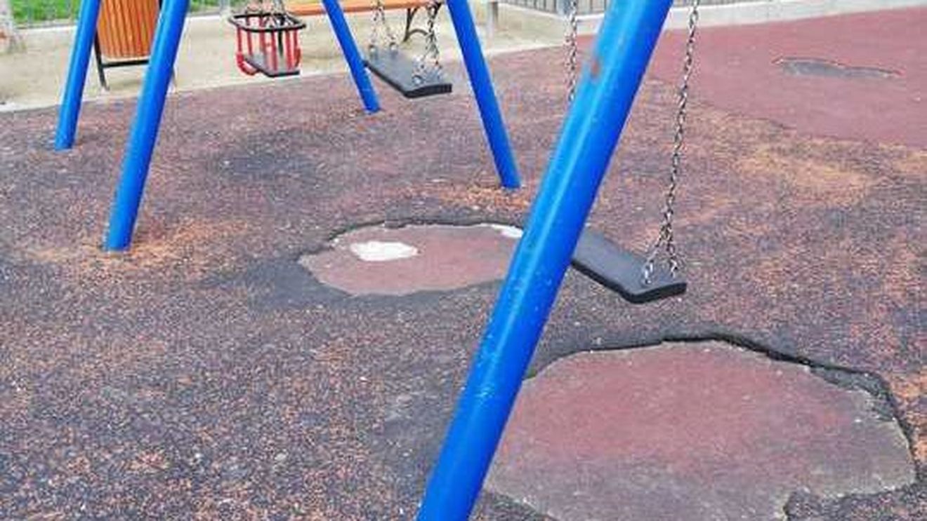 Nicuşor Dan spune că jumătate dintre locurile de joacă nu pot fi modernizate din cauza bugetului mic