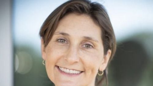 Noul ministru francez al Educației, criticat pentru că și-a dus copiii la școli private