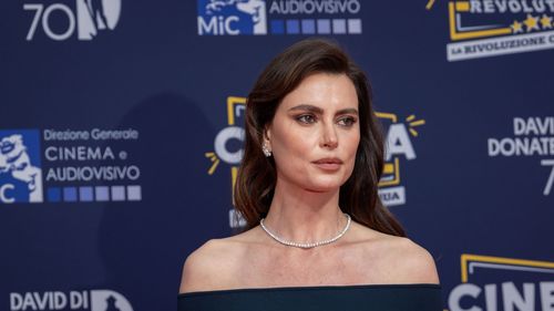 Fostul topmodel internațional Catrinel Menghia - premiul Starlight International Cinema Award pentru regie / Best Debut Film, la Cannes - VIDEO