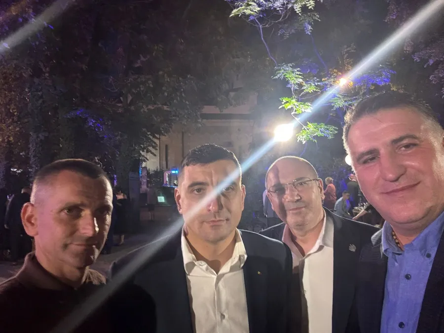 George SImion si Silviu Gurlui Casa Lido