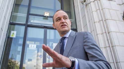 Fostul deputat PNL Dan Vîlceanu, trimis în judecată. El e acuzat că l-a bătut în Parlament pe fostul coleg Florin Roman