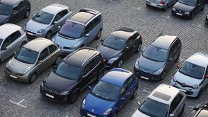 Mai mulți avocați din Constanța au depus o plângere împotriva ”taxei pe mașină”, care va fi introdusă de la 1 ianuarie 2025 / Ar trebui achitată de către toți proprietarii de autoturisme înmatriculate în municipiu