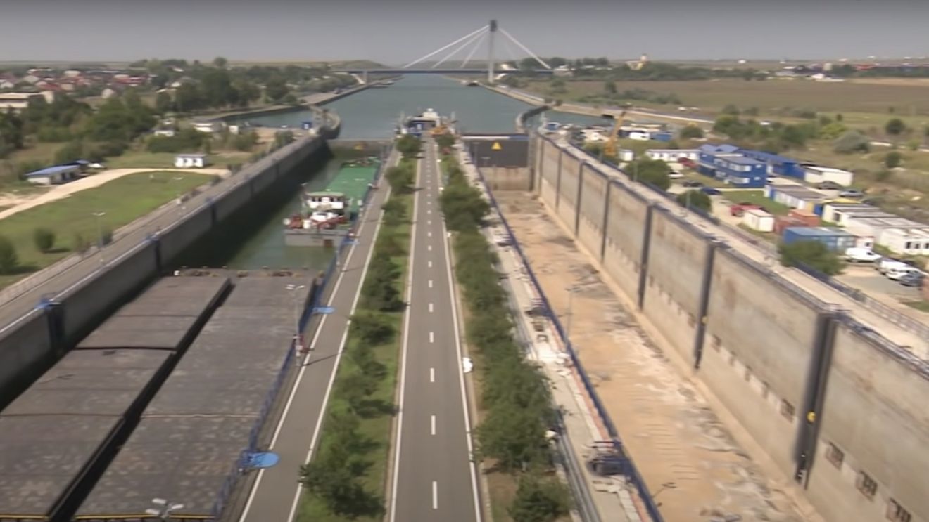 Guvernul a aprobat modernizarea canalelor Dunăre - Marea Neagră şi Poarta Albă - Midia, Năvodari