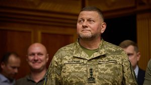 Zelenski comunică direct cu unii comandanți militari, ocolindu-l pe generalul Zalujnîi