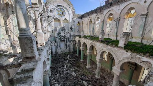 VIDEO Sinagoga din Constanța, o ruină fără acoperiș și în prag de prăbușire, ar putea fi reabilitată/ S-a reluat procedura de licitație pentru a treia oară/ Suma s-a triplat de când s-a aprobat finanțarea, acum cinci ani