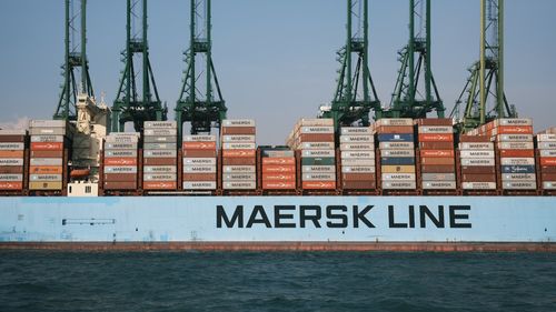Declin de 15% al acţiunilor gigantului maritim danez Maersk, în contextul tensiunilor din Marea Roșie