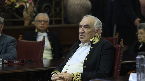INTERVIU Mesaj dur al fizicianului Nicolae Zamfir, vicepreședinte al Academiei Române: Vina conducătorului de doctorat este mai mare decât a studentului, în cazul plagiatului și a falsificării rezultatelor. Trebuie să fim și mai agresivi cu cazurile de impostură
