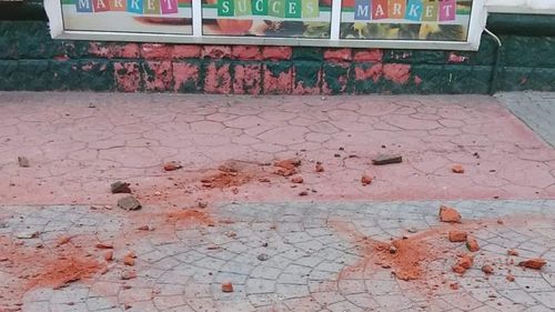 Peste 100 de apeluri la 112 după cutremurul din Gorj/ Accesul restricționat la două biserici și alte trei instituții din Târgu Jiu/ Nu au fost găsite probleme majore la blocuri