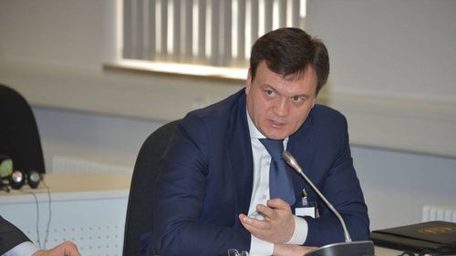 Premierul Dorin Recean spune că Republica Moldova luptă cu o grupare criminală organizată, sponsorizată din exterior cu aproape 2% din PIB-ul țării