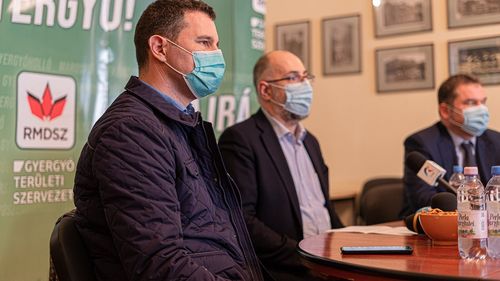 Tanczos Barna anunță că transpunerea Directivei single-use plastic mai întârzie și critică două ministere conduse de USR PLUS: Nu prea am primit sprijin de la Ministerul Sănătăţii. Ministerul Economiei nu ştie să calculeze un impact