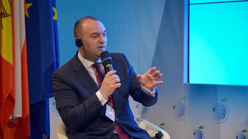 Cristian Adomniţei, fost preşedinte al CJ Iaşi, a fost achitat în dosarul "Albumul"