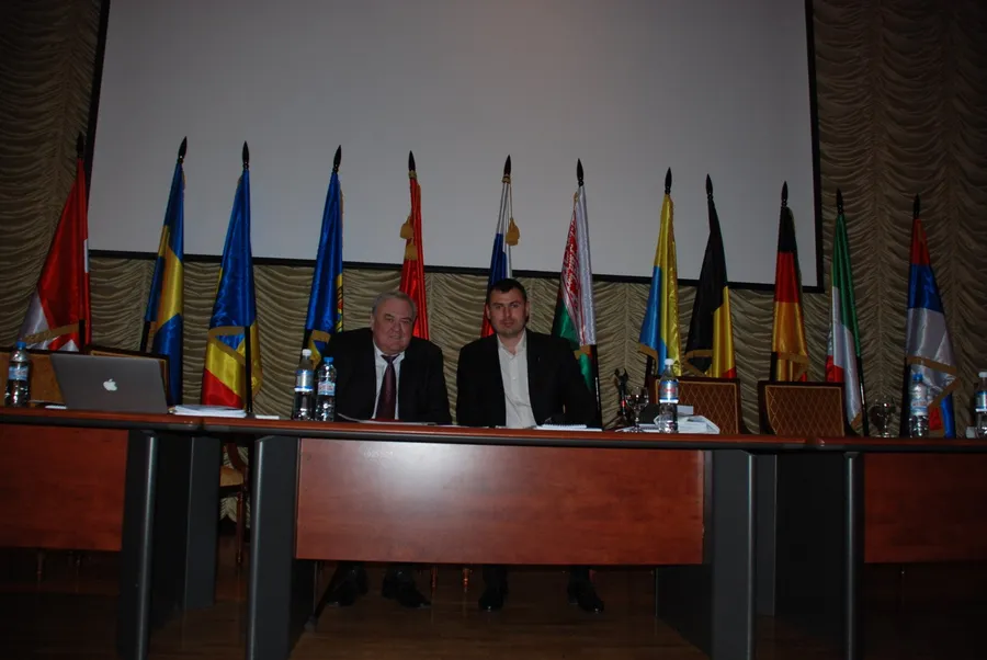 Aleksandr Kondyakov si Vasile Costiuc 1