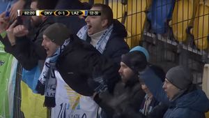 Interdicţie de acces la meciul cu Dinamo Kiev pentru fani ai echipei Lazio, după ce poliţia germană a confiscat arme de la ei