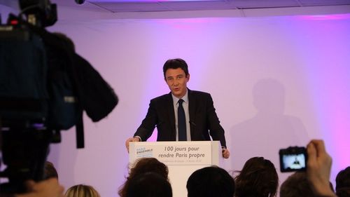 Scandal sexual în campania electorală pentru Primăria Parisului: candidatul partidului lui Macron s-a retras din cursă din cauza unei înregistrări compromițătoare / Un controversat artist rus care are azil politic în Franța a revendicat publicarea imaginilor