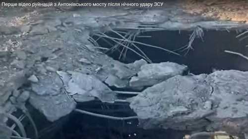 Ucraina afirmă că rușii nu mai pot transporta arme grele în Herson după ce podul Antonivskii a fost avariat de rachete HIMARS