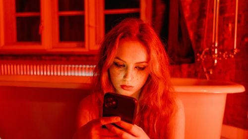 „Sadbait": De ce algoritmilor, publicului și creatorilor le place să plângă online