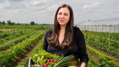 VIDEO | De la afacerea de familie la o cooperativă construită pentru stabilitate / Alice Spiridon, inginer horticol: „Lucrez de la 19 ani în agricultură. În acest domeniu, o femeie îndeplinește mai multe roluri în același timp”