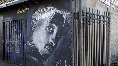 Un bărbat a fost arestat în legătură cu asasinarea rapper-ului Tupac Shakur în 1996