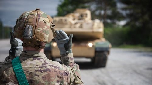 Un înalt oficial al Ucrainei cere NATO ajutor militar cât mai rapid de la statele membre pentru că țara ”apără flancul estic de mai bine de doi ani”