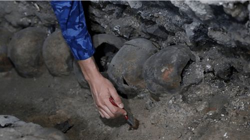 Arheologii au descoperit noi cranii dintr-un turn construit de azteci în secolul al XV-lea