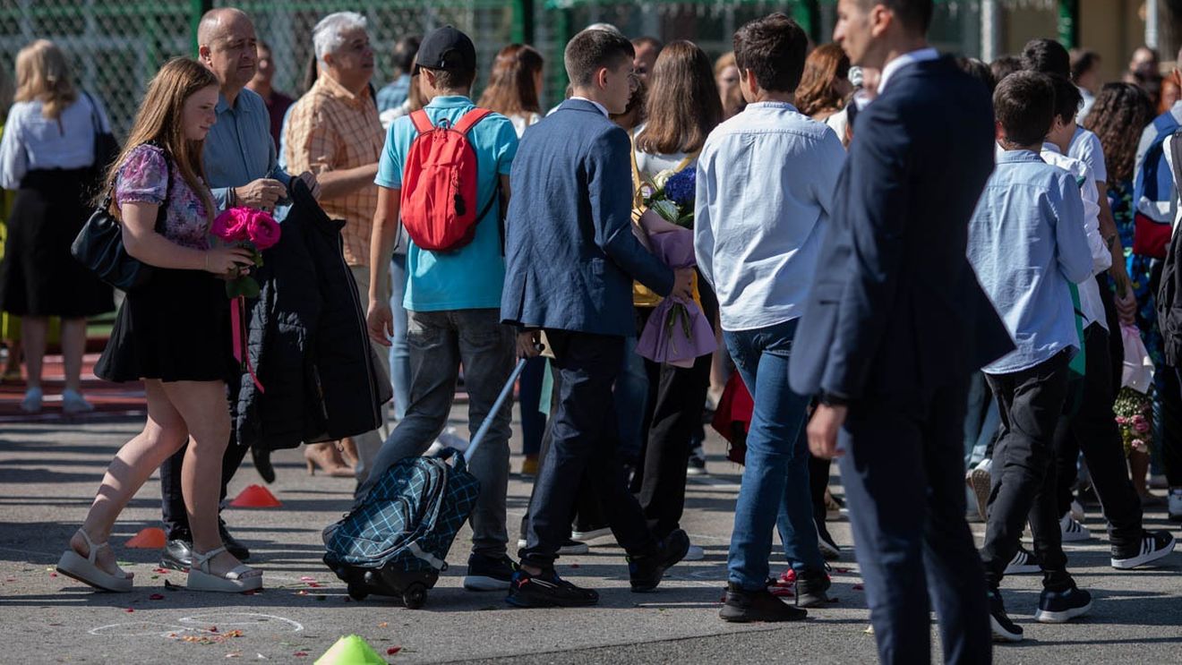 Ciucă, mesaj pentru elevi: Facem un apel la cadrele didactice să suspende acțiunile de protest