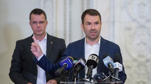 USR şi PMP, comunicat de presă comun: Disperarea PNL sub conducerea tandemului Ciucă - Bode atinge cote maxime. În veritabil stil mafiot peneliştii îşi ocupă timpul cu şantajarea primarilor USR şi PMP în loc să guverneze în interesul întregii ţări