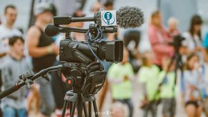 Libertatea presei şi pluralismul se confruntă cu o „luptă existenţială” în întreaga UE, potrivit unui raport al Uniunii Libertăţilor Civile pentru Europa