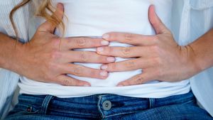 10 alimente și băuturi care combat balonarea