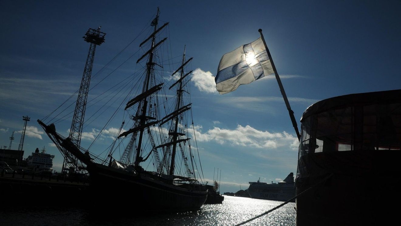 Nava Eagle S, presupus implicată în avarierea cablului EstLink 2, rămâne arestată în Finlanda