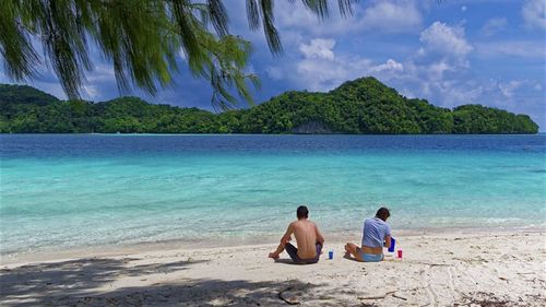 Palau, un arhipelag din Pacific, a interzis crema de protecţie solară pentru a proteja coralii