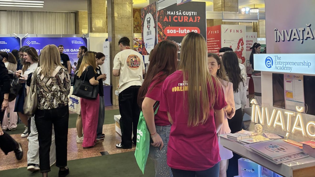 Opinie/ Alegerea facultății, o decizie dificilă. Cum mi-a schimbat perspectiva participarea la un târg de universități