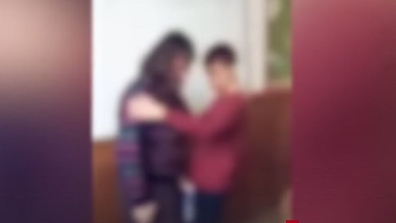 O profesoară din Prahova, umilită de elevi, revine la catedră, deși a primit calificativul „nesatisfăcător” din partea Inspectoratului Școlar / ”Nu o putem împiedica. E titulară de 22 de ani și, din câte am înțeles, era un profesor de excepție”