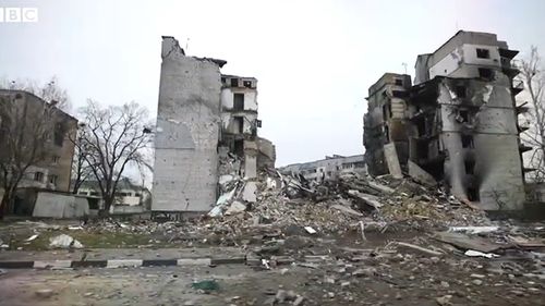 26 de cadavre au fost găsite sub două clădiri în ruină în Borodianka, anunță Ucraina