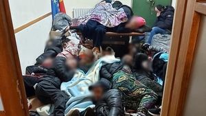 UPDATE Peste 100 de persoane audiate în Dosarul ”Omaha” au fost ținute 48 de ore în sediul BCCO Constanța, fără mandat de reținere și fără măsuri de protecție anti-COVID/ DIICOT Constanța: Au avut 800 de măști la dispoziție