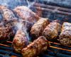 VIDEO | Premieră pentru gastronomia românească: micii au ajuns la unul dintre cele mai mari festivaluri de carne din lume / Chef Pop Arnold Emerson: „România are multe preparate care pot fi puse în valoare”