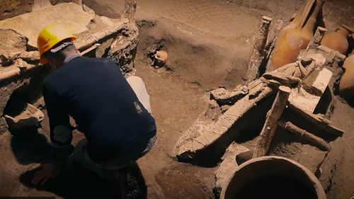 VIDEO Arheologii au descoperit patru camere noi într-o casă din Pompei, indicii ale vieţii clasei de mijloc