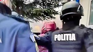 De ce au fost eliberați din arestul preventiv cei trei bărbați acuzați de crima de la ”petrecerea vedetelor de la Padina” / Curtea de Apel Ploiești: Nu sunt cunoscuți cu antecedente penale, nu există indicii că s-ar sustrage urmăririi penale sau că ar pregăti alte infracțiuni