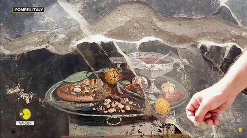 VIDEO O frescă cu o „pizza”, veche de 2.000 de ani, descoperită în Pompeii