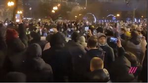 VIDEO Violențe la protestele de amploare din Rusia / Cum a arătat ziua în care peste 3.000 de persoane au fost reținute de polițiști / Susținătorii lui Navalnîi anunță noi demonstrații săptămâna viitoare