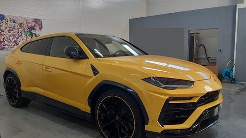 Primele arestări ale Parchetului European: membri ai mafiei ‘Ndrangheta implicați într-o schemă carusel cu autoturisme scumpe, cu prejudiciu de 13 milioane de euro